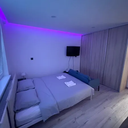 Apartamento Light Near Center With Easy Transport Access Bratislava